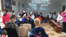 Uroczyście
